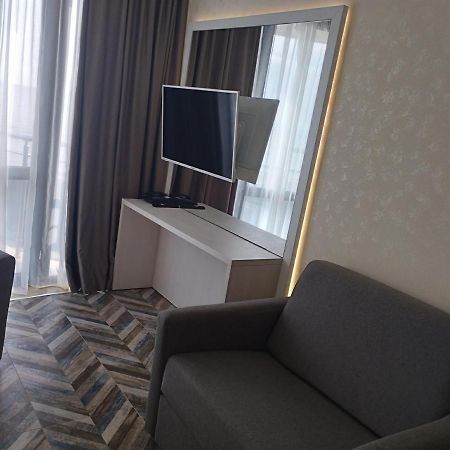 Sea View Triple S B Apartman Pomorie Kültér fotó