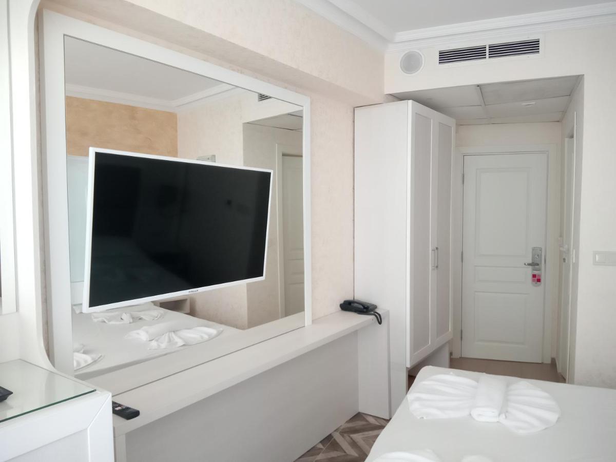 Sea View Triple S B Apartman Pomorie Kültér fotó