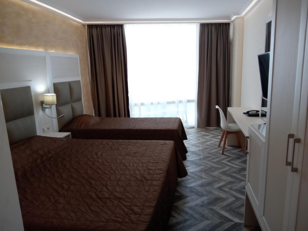 Sea View Triple S B Apartman Pomorie Kültér fotó