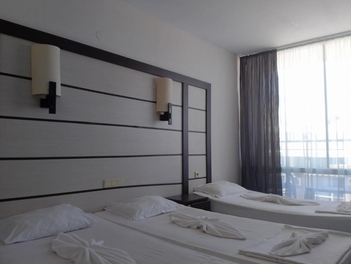 Sea View Triple S B Apartman Pomorie Kültér fotó